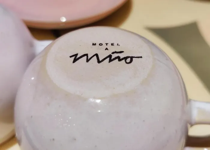 Spacious & Comfortable Guestrooms W Private Bathrooms Near Koelnmesse & Lanxess Arena, Free Parking, Highspeed Wifi