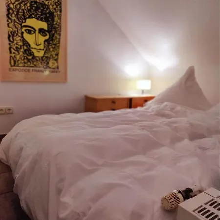 Spacious & Comfortable Guestrooms W Private Bathrooms Near Koelnmesse & Lanxess Arena, Free Parking, Highspeed Wifi 招待所 4*